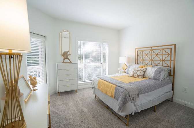 Thomas's room