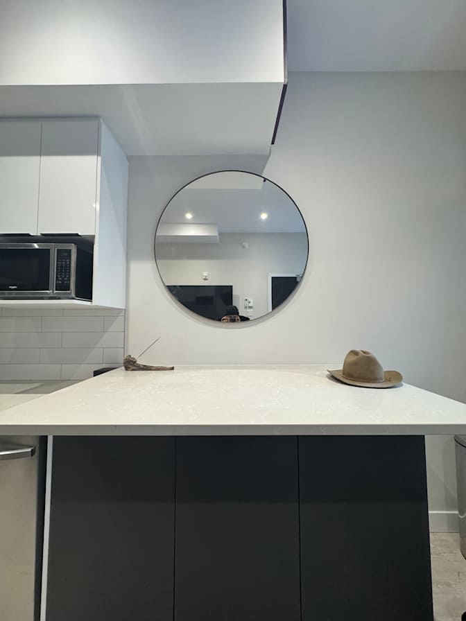 David Martinez's room