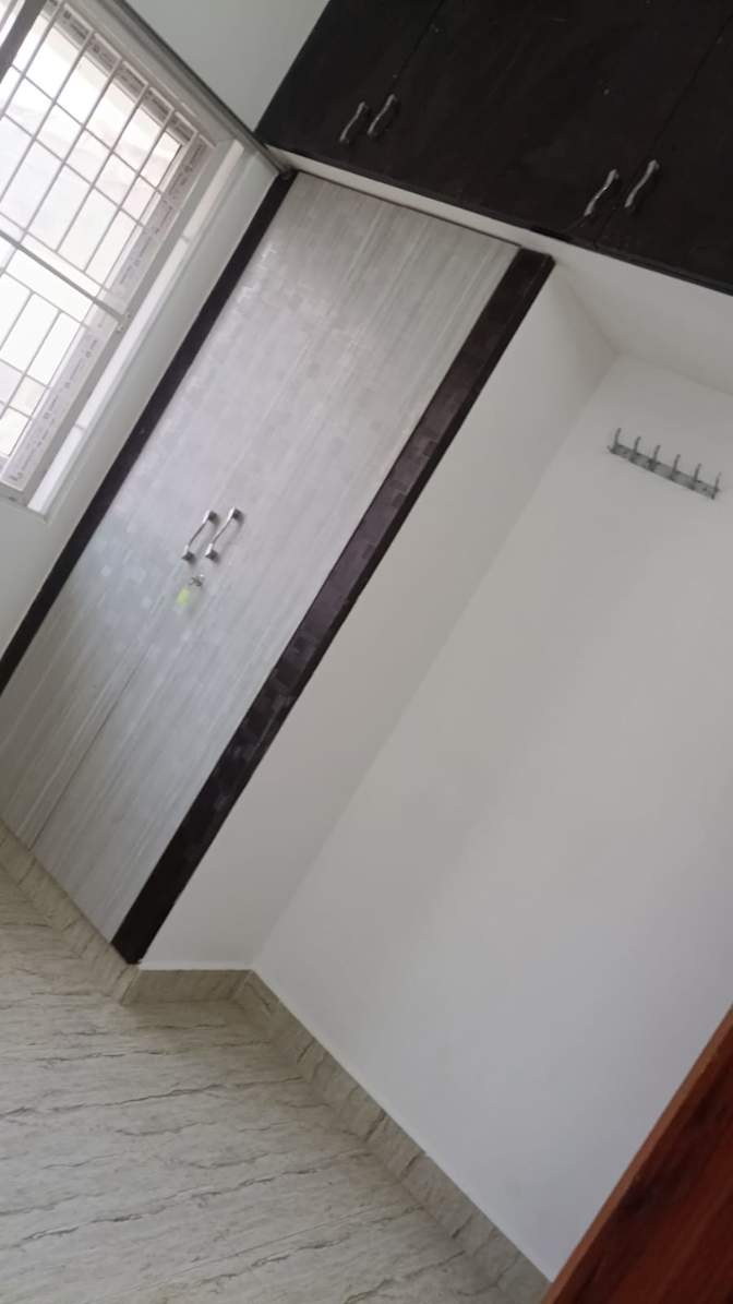 Kaviya's room