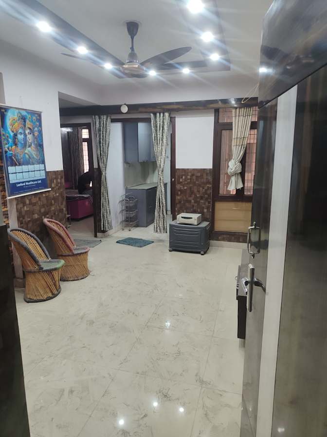 Kapil Bhardwaj's room