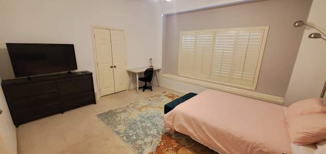 Manuel's room