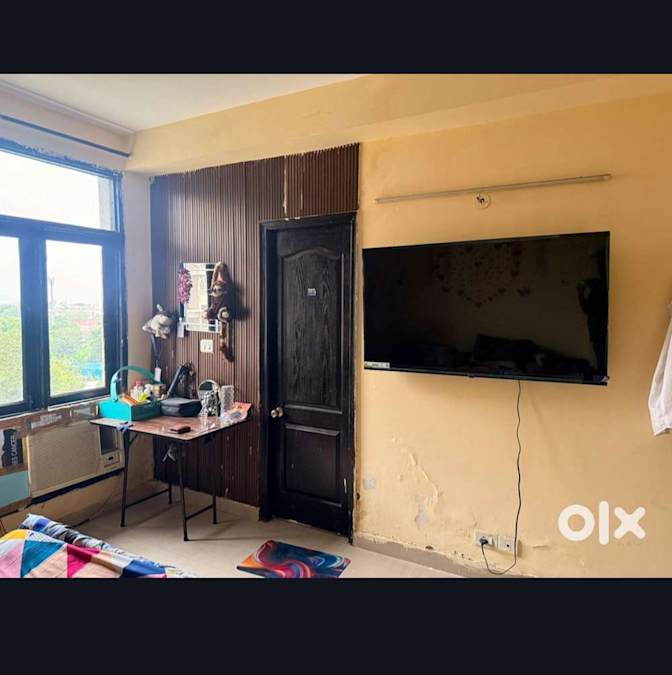 Maitri's room