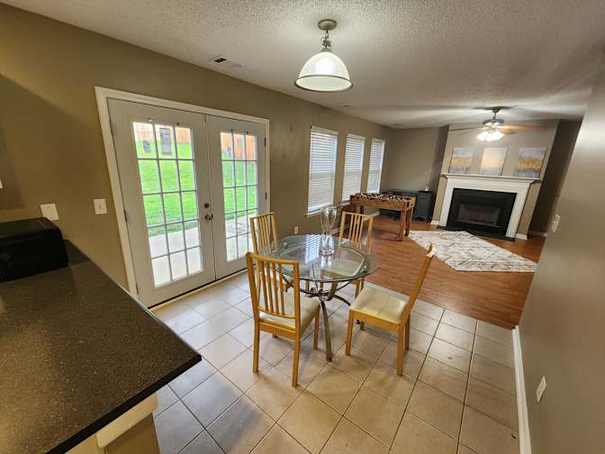 CL&C Property Management and Consulting's room
