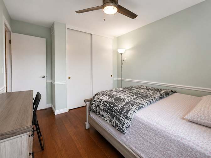 Houston Management Co's room