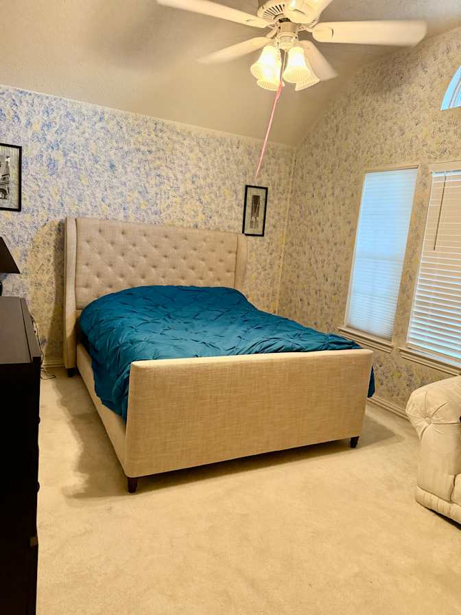 Estrella's room