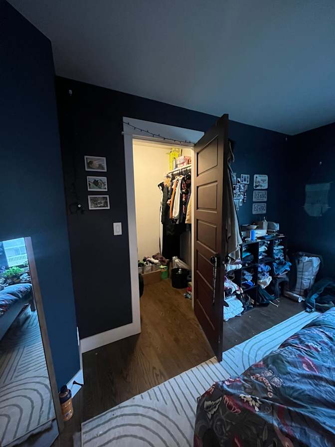 Sydney's room
