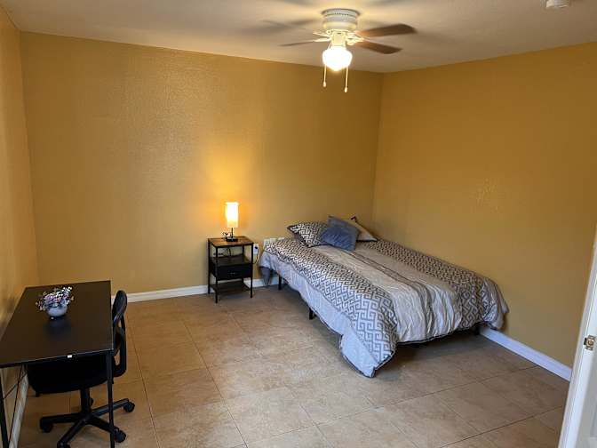 PadSplit's room