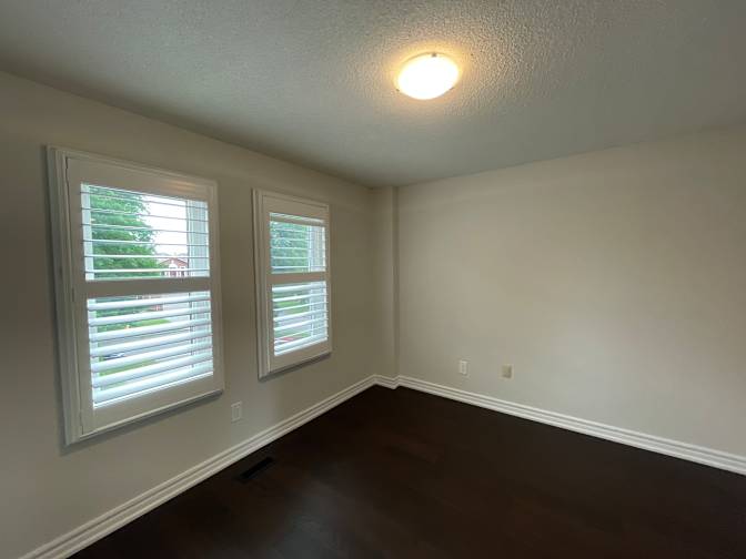 Vameesha Patel's room