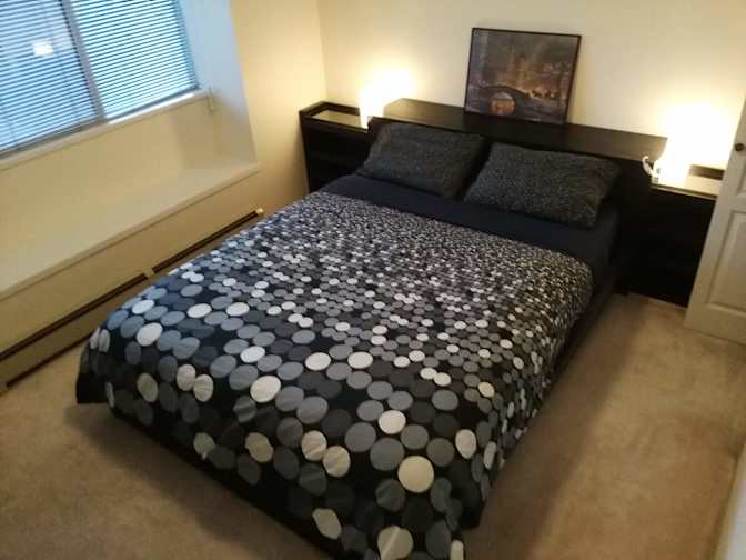 Cléo and Carl's room