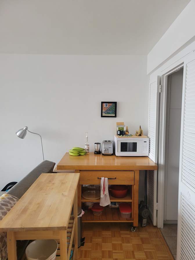Ozgun Varol's room