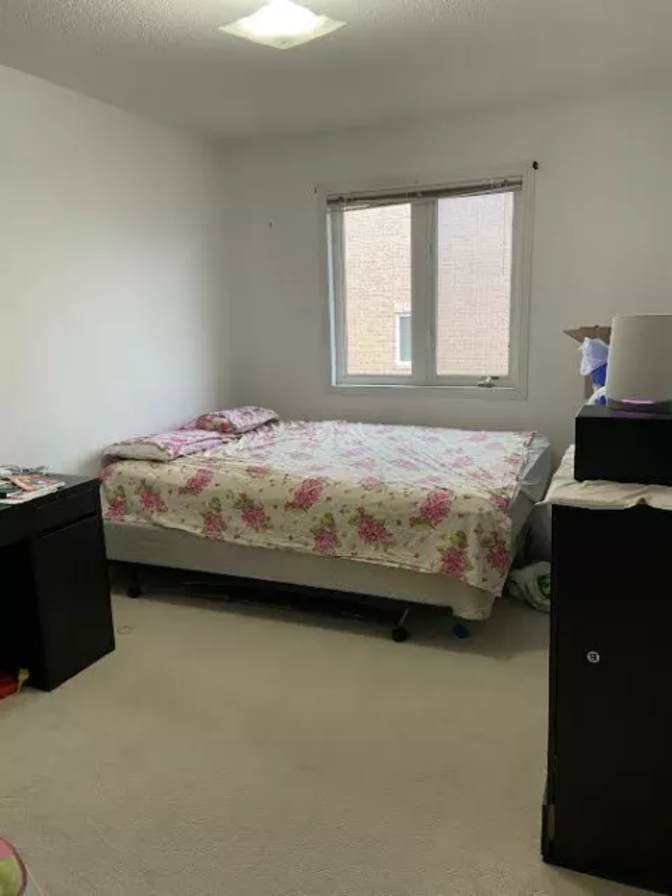 Thomas & Camilla's room