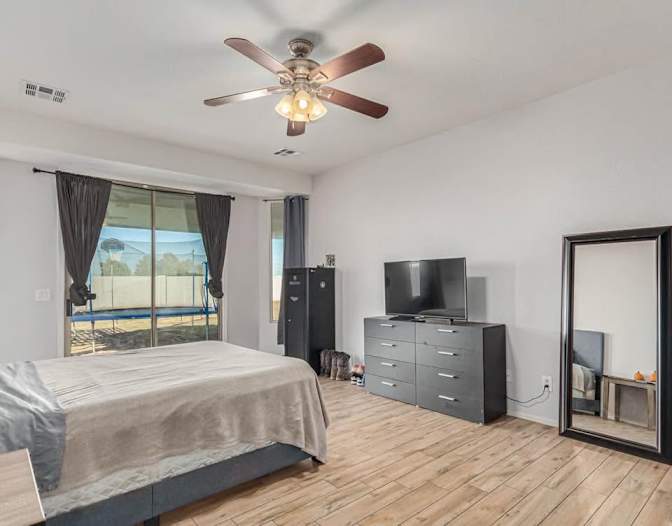 Matt Walker's room