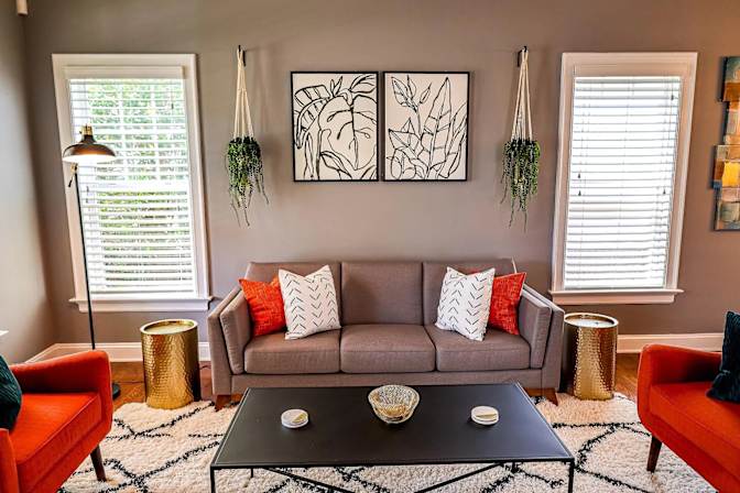 Alcove Rooms's room