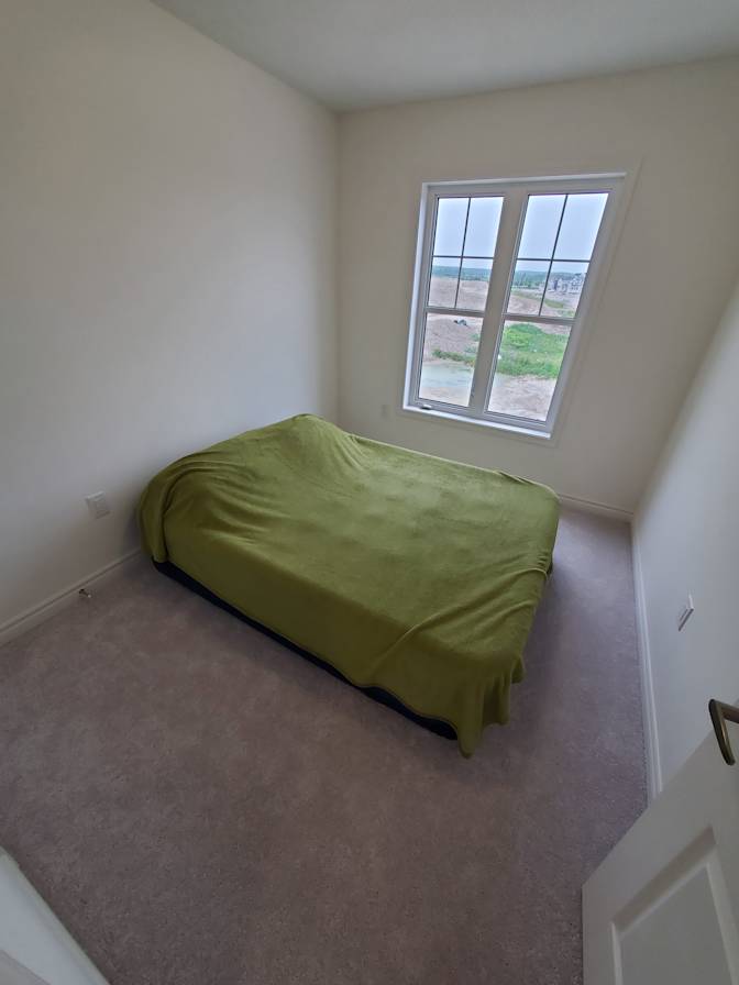 Ali's room