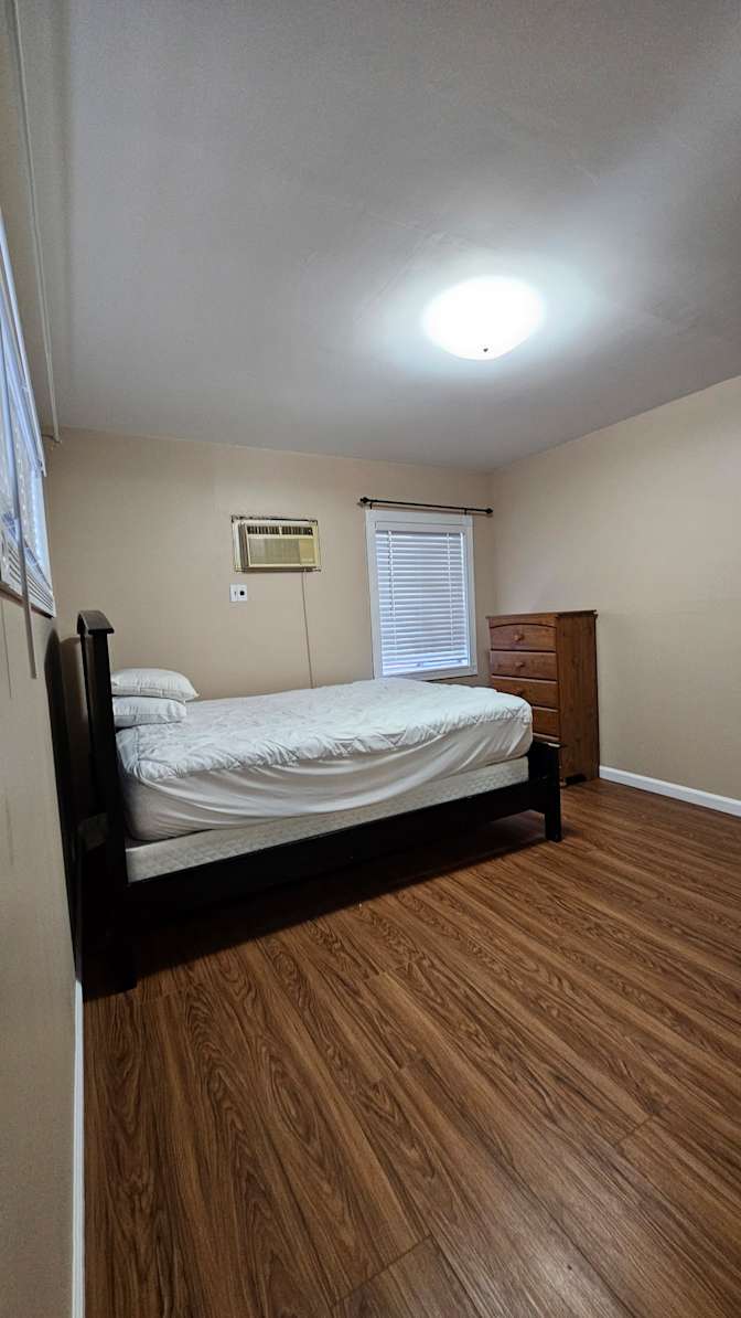 Johnette's room