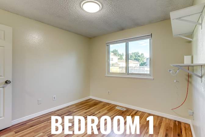 HomeCrew's room