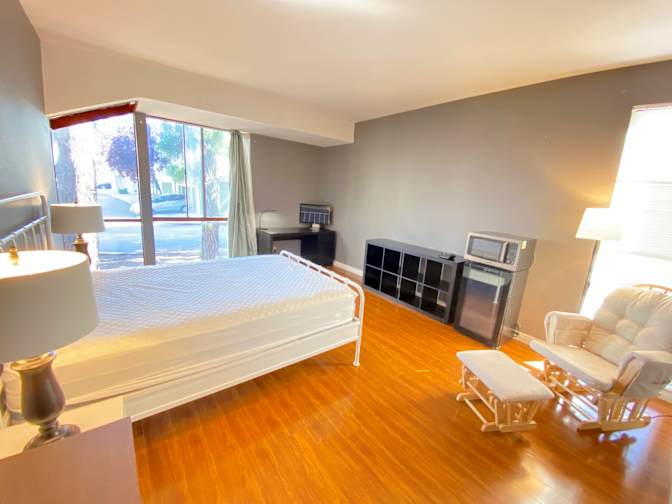 Mark's room
