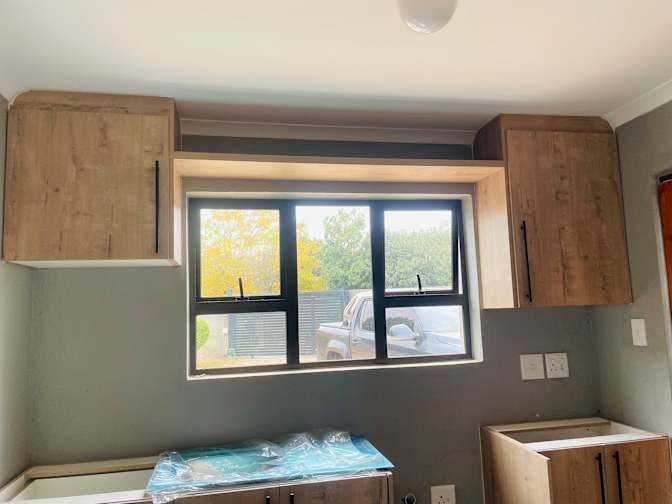 Hlume properties's room