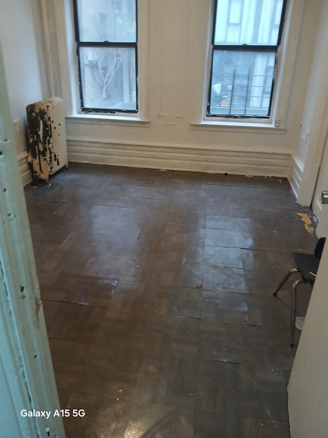 moise richardson's room