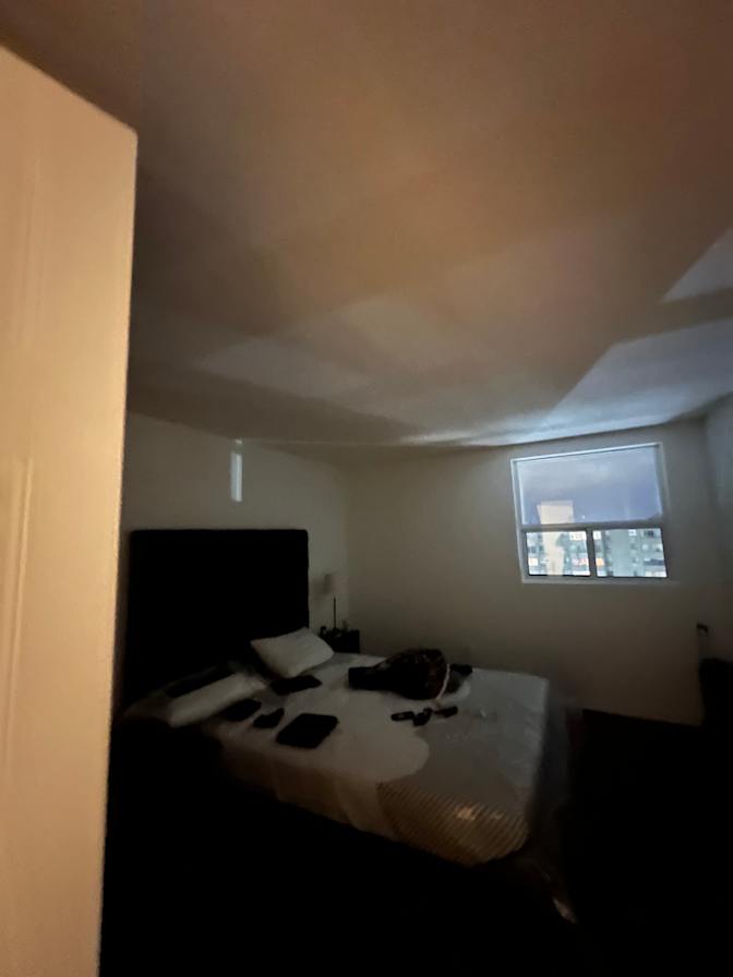 Salman Rashid's room