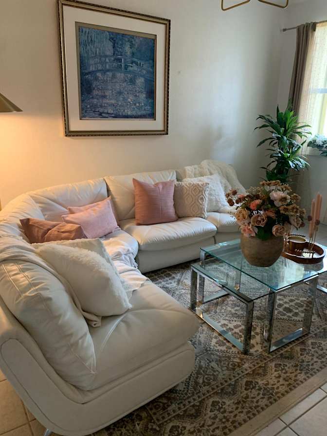 Diana's room