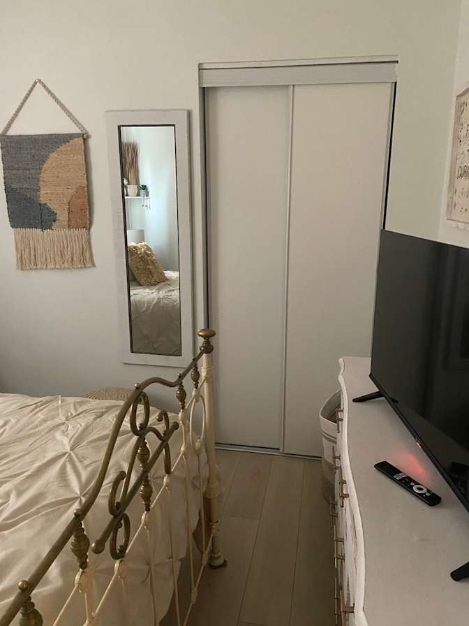 Latisha hayden's room