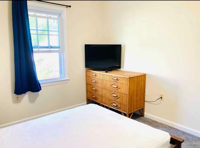 Al's room
