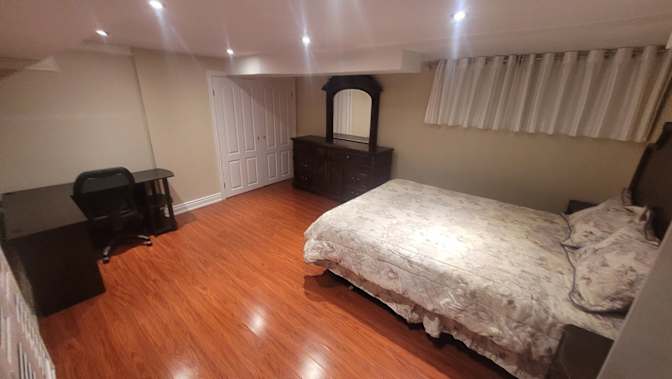 Korina Lim's room
