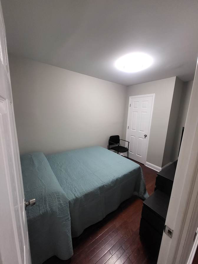Lanier's room
