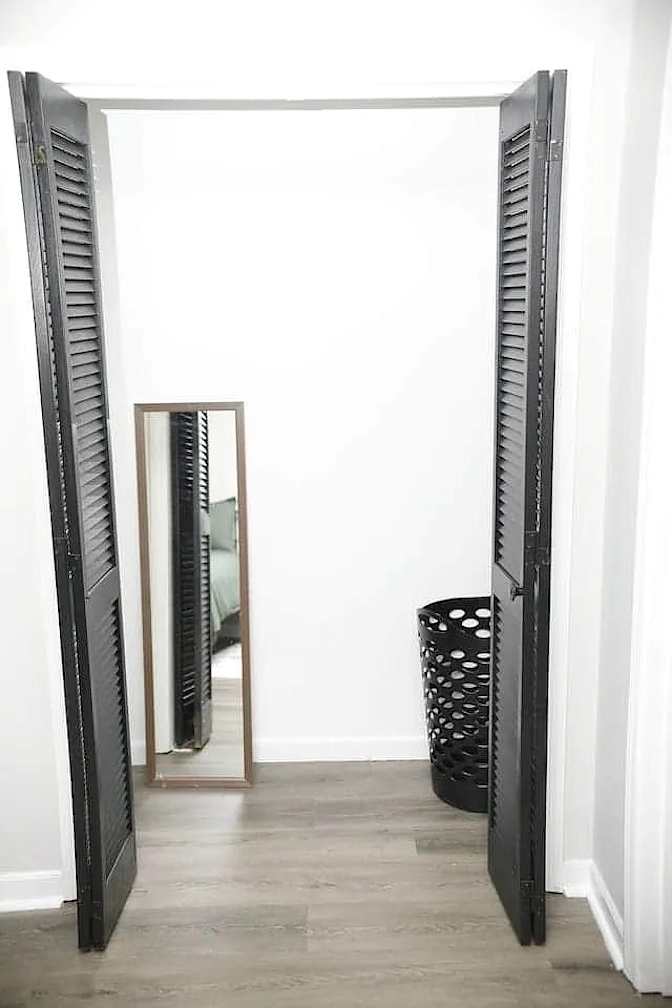 Alcove Rooms's room
