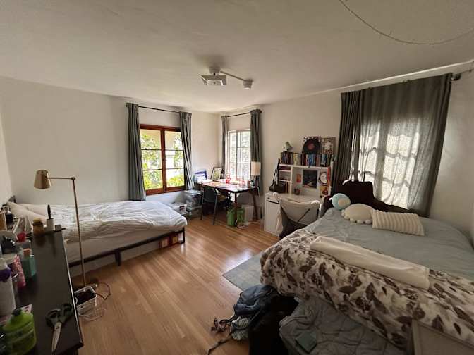 Anna's room