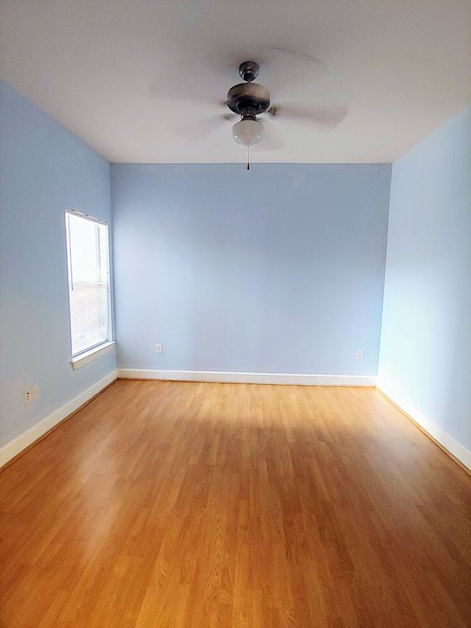Pinakin's room