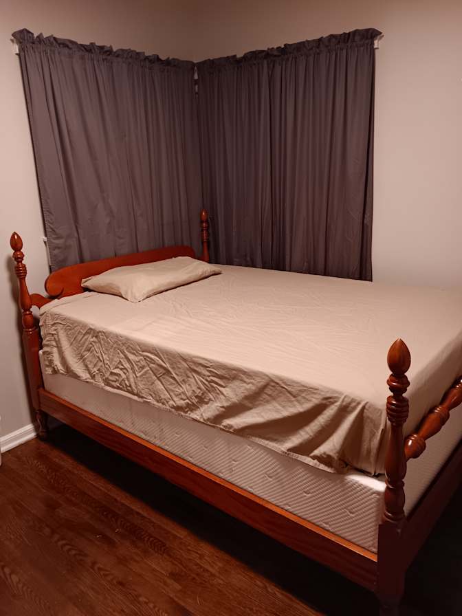 Violette's room