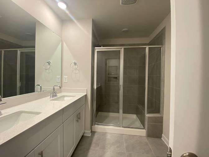 Alcove Rooms's room
