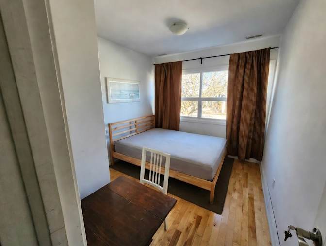 Ben's room