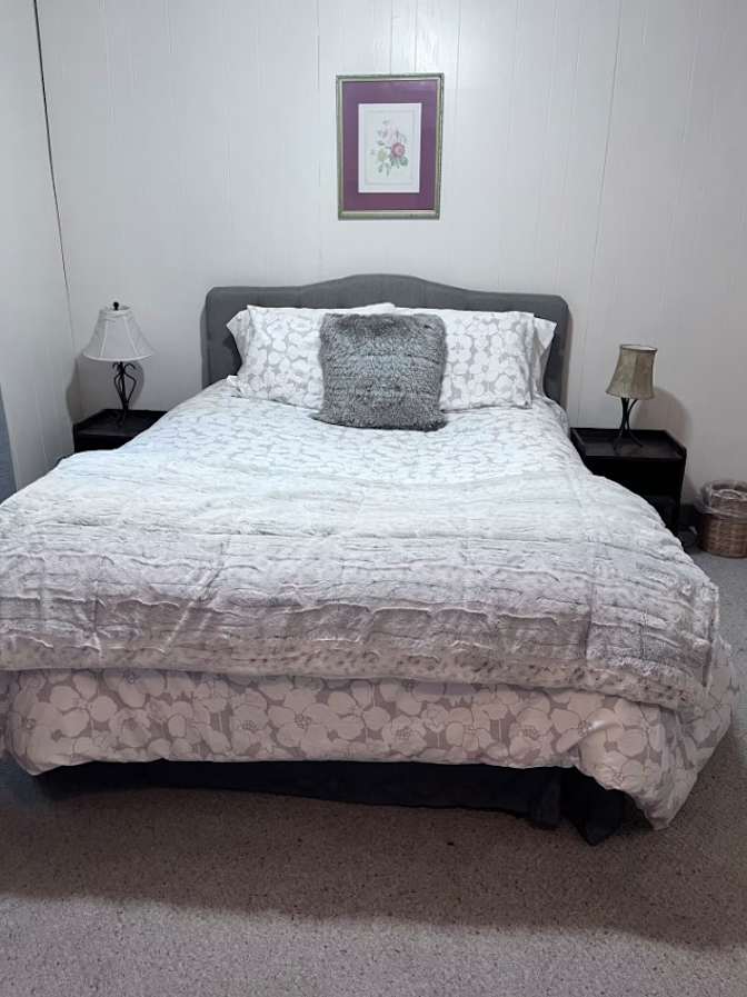 Victoria's room