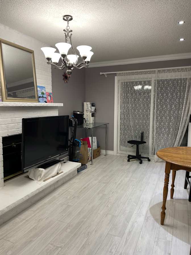 Catherine Tang's room