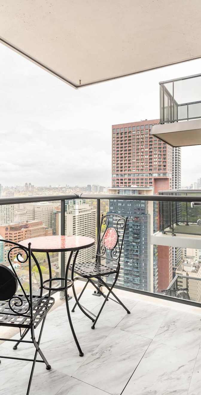 Joel orellana's room