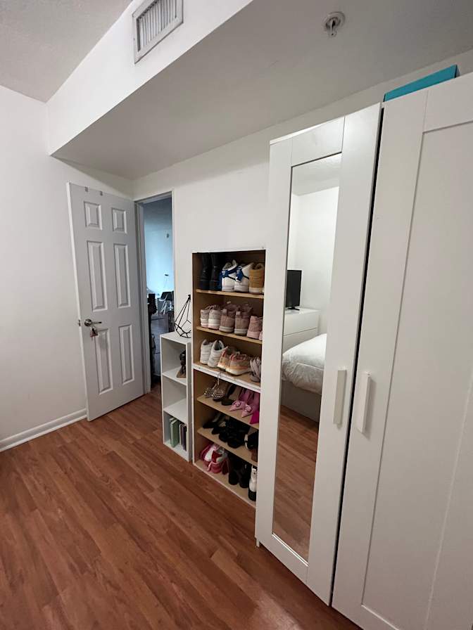 Mery torres's room