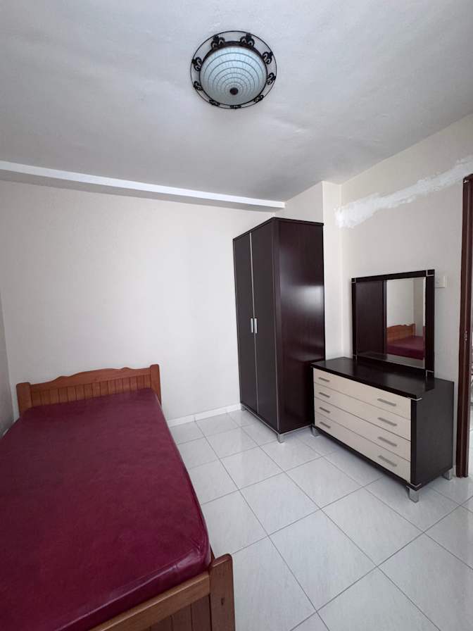 Lee's room