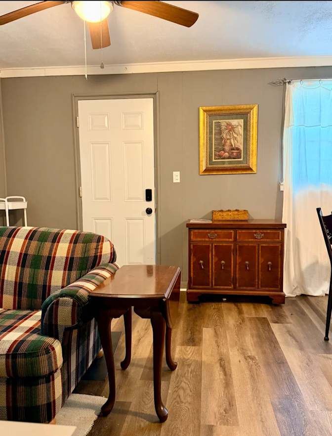 Richard's room
