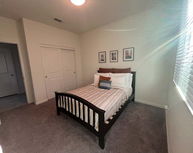 Rekha Narayan's room