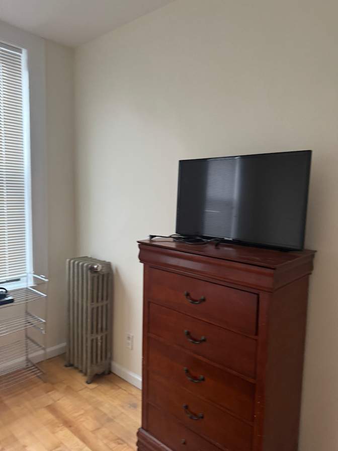 Harallamb Papadhimitri's room