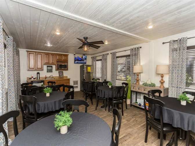 Pine View Village's room