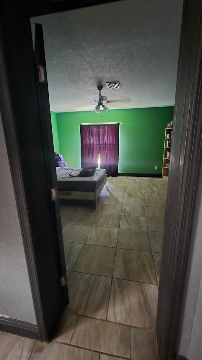 S Roy's room