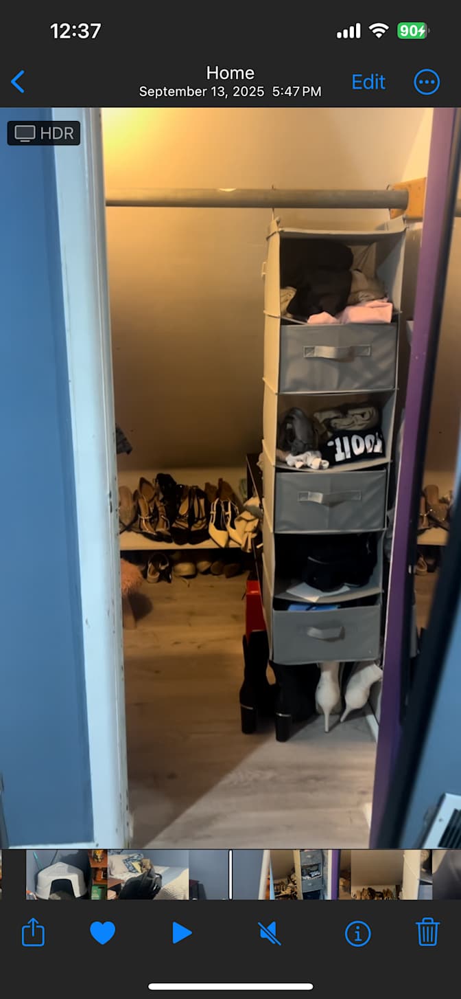 zainab's room