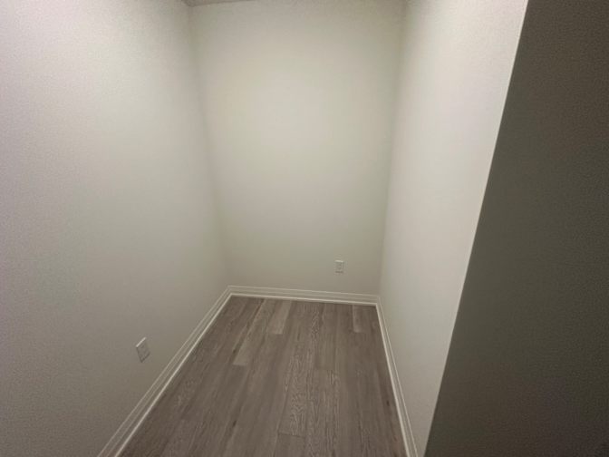 Rahkin Kassam's room