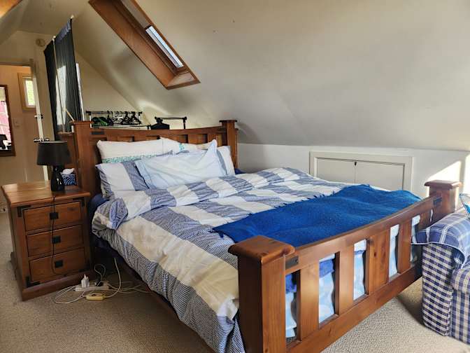 Vee Walker's room