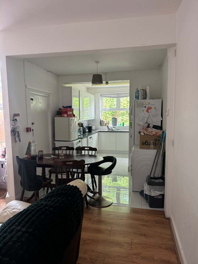 Isobel's room