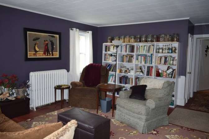 Courtney's room